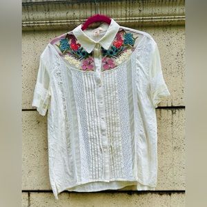 🌸 S•A•L•E 🌸Sundance SS Button Down Floral Embroidered Ivory Blouse Lace Mesh